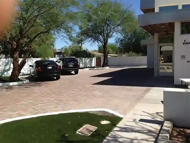 paver driveway